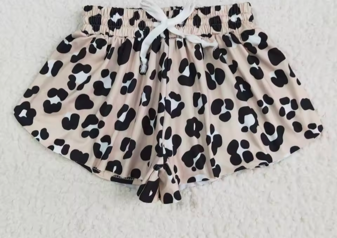 Flowy shorts