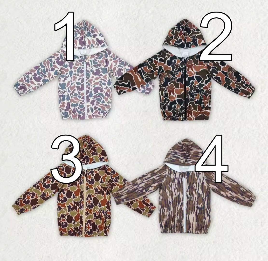 Kids camo zip up