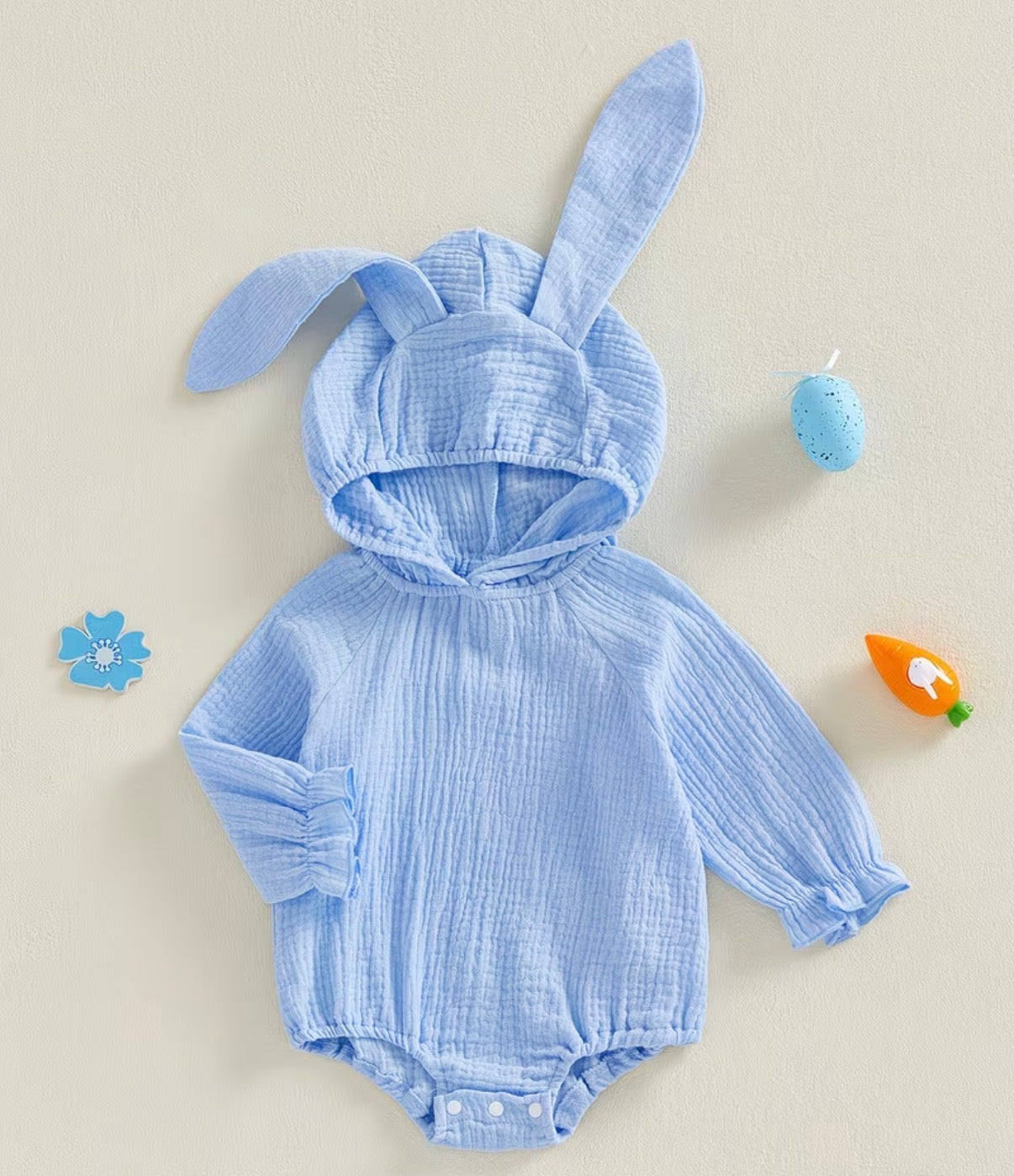 Embroidered bunny romper 🩵🩷