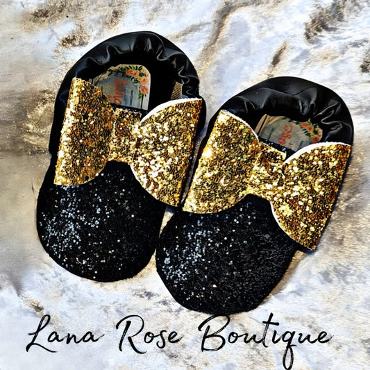 Black and gold bling