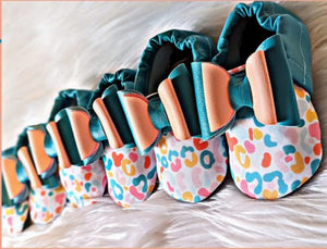 Spring Cheetah moccs